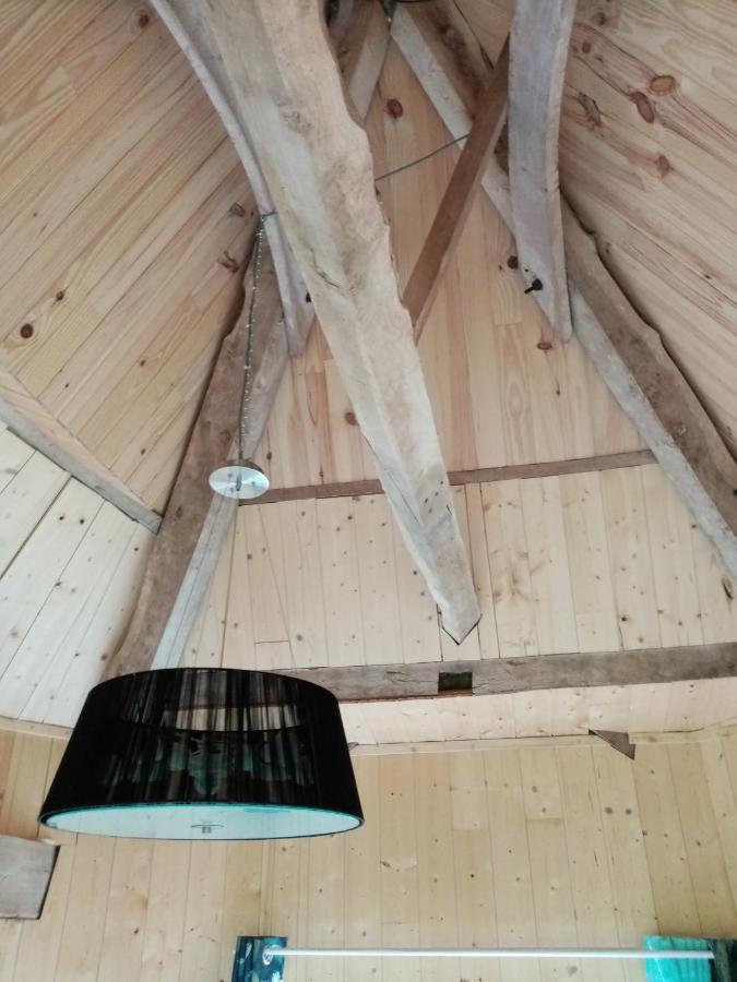 La Tour De Ver Gite Atypique Possibilite Table D'Hotes Sur Reservation Zewnętrze zdjęcie